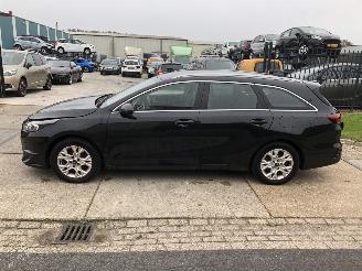 Vrakbiler auto Kia Ceed Combi 1.0tgdi 88kW 2022/2