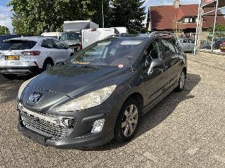 Coche accidentado Peugeot 308 SW 1.6 VTI XT 2010/10