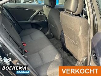 Toyota Avensis 2.0 VVTi Dynamic Automaat Navigatie Clima Cruise picture 15
