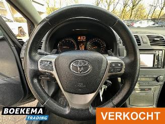 Toyota Avensis 2.0 VVTi Dynamic Automaat Navigatie Clima Cruise picture 17