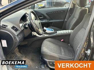 Toyota Avensis 2.0 VVTi Dynamic Automaat Navigatie Clima Cruise picture 11