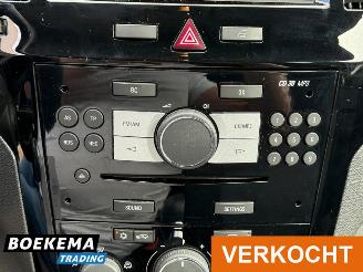 Opel Zafira 1.8 111 years Edition 7-Persoons Airco Cruise picture 23