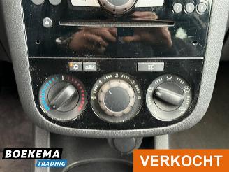 Opel Corsa 1.2-16V '111' Edition Automaat Airco Cruise picture 21