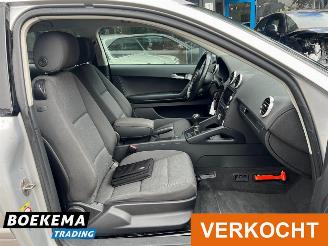 Audi A3 1.6 TDI Attraction Navigatie Cruise Climate picture 13