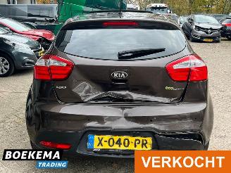 Kia Rio 1.4 CVVT 110PK Super Pack Leer Open-Dak Navigatie Stoelverw picture 14