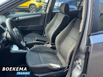 Opel Astra 1.6 Sport 105PK Cruise Climate Trekhaak picture 12