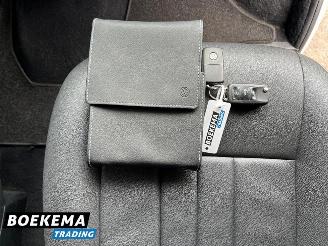 Volkswagen  Transporter 2.0 TDI 150PK DSG Camper Hefdak Luifel Fietsendrager Leer Stoelverwarming Navigatie Euro6 picture 28