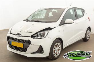 skadebil auto Hyundai I-10 1.0i Airco 87.114 km Comfort 2020/1