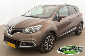 Schadeauto Renault Captur 1.2 TCe Automaat Clima Navi Dynamique 2015/1