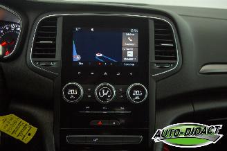 Renault Mégane Estate 1.0 Clima Navi TCe Zen Versnellingsbak probleem picture 8