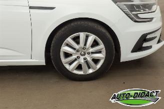 Renault Mégane Estate 1.0 Clima Navi TCe Zen Versnellingsbak probleem picture 29