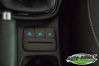 Ford Fiesta 1.0 73KW  82.494 km Airco Navi picture 10