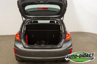 Ford Fiesta 1.0 73KW  82.494 km Airco Navi picture 32