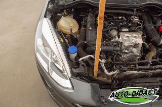 Ford Fiesta 1.0 73KW  82.494 km Airco Navi picture 42