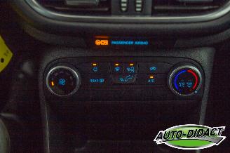 Ford Fiesta 1.0 73KW  82.494 km Airco Navi picture 8