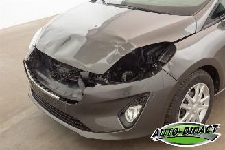 Ford Fiesta 1.0 73KW  82.494 km Airco Navi picture 35