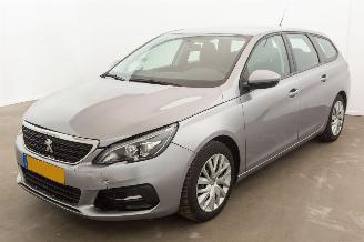 Coche accidentado Peugeot 308 1.2 PureTech Clima Navi Blue Lease 2019/2