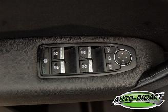 Renault Captur 1.0 TCe Clima Navi 90 Edition One picture 13