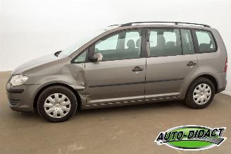 Volkswagen Touran 1.6 Airco 7persoons picture 42