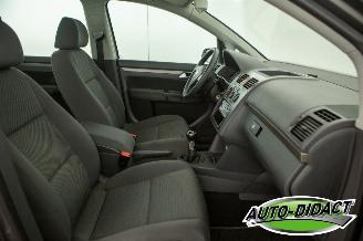 Volkswagen Touran 1.6 Airco 7persoons picture 17