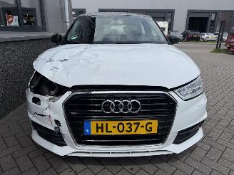 Audi A1 1.0 TFSI Adrenalin SPORTBACK picture 14