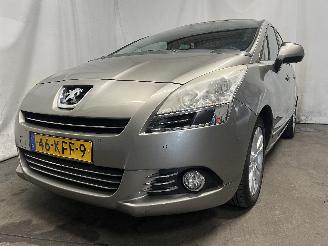 Voiture accidenté Peugeot 5008 5008 I (0A/0E) MPV 1.6 VTI 16V (EP6(5FW)) [88kW]  (09-2009/03-2017) 2009/10