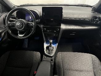 Toyota Yaris Yaris Cross (PB1/PJ1) SUV 1.5 12V Hybrid 115 (M15AFXE) [85kW]  (09-202=
0/...) picture 19