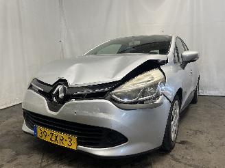 Voiture accidenté Renault Clio Clio IV (5R) Hatchback 5-drs 1.5 Energy dCi 90 FAP (K9K-608(K9K-B6)) [=
66kW]  (11-2012/08-2021) 2013/3