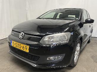 Damaged car Volkswagen Polo Polo V (6R) Hatchback 1.2 TDI 12V BlueMotion (CFWA(Euro 5)) [55kW]  (1=
0-2009/05-2014) 2013/12
