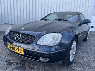 Schadeauto Mercedes SLK SLK (R170) Cabrio 2.3 230 K 16V (M111.973) [142kW]  (09-1996/03-2000) 1998/9