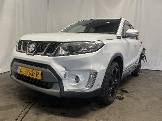 Schadeauto Suzuki Vitara Vitara (LY/MY) SUV 1.4 S Turbo 16V (K14C) [103kW]  (09-2015/...) 2016/10