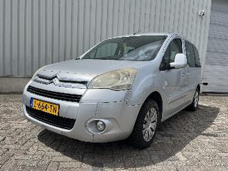 Auto incidentate Citroën Berlingo Berlingo Cinqspace, Multispace MPV 1.6 Hdi 16V 90 (DV6ATED4(9HX)) [66k=
W]  (04-2008/12-2018) 2010/7