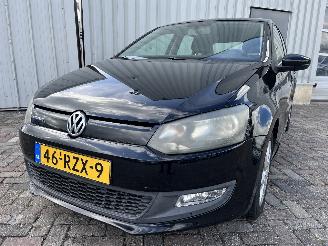 Voiture accidenté Volkswagen Polo Polo V (6R) Hatchback 1.2 TDI 12V BlueMotion (CFWA(Euro 5)) [55kW]  (1=
0-2009/05-2014) 2011/9