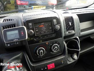 Peugeot Boxer 2.2 BlueHDI L2H1 Premium picture 16