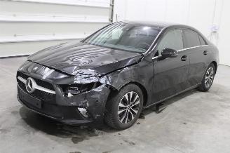 uszkodzony samochody osobowe Mercedes A-klasse A 180 2022/8