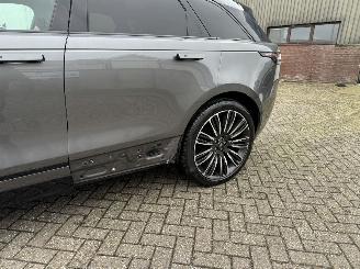 Land Rover Range Rover Velar 3.0 V6 AWD R-Dynamic Pano picture 16