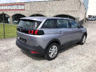 Coche accidentado Peugeot 5008 1.2 T   7 PLACES 2020/12