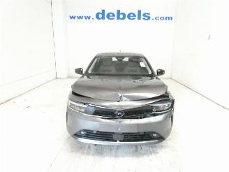 damaged passenger cars Opel Astra 1.2 EDITION 2023/2