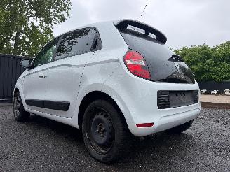 Renault Twingo 1.0 picture 12