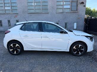 Schadeauto Opel Corsa ELECTRIC ELEGA 2020/2
