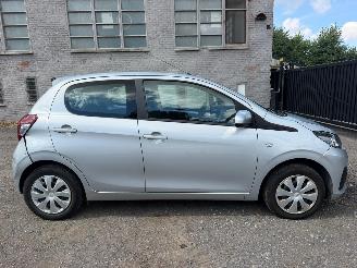 Vaurioauto  passenger cars Peugeot 108 ACTIVE 2019/5