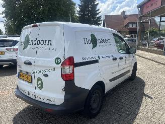 krockskadad bil bedrijf Ford Transit Courier Van 1.5 TDCI TREND 2019/3