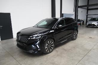 Vaurioauto  passenger cars Renault Austral FULL HYBRID 2025/8