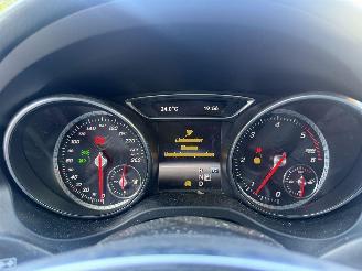 Mercedes GLA 200d AMG AUTOMAAT picture 21